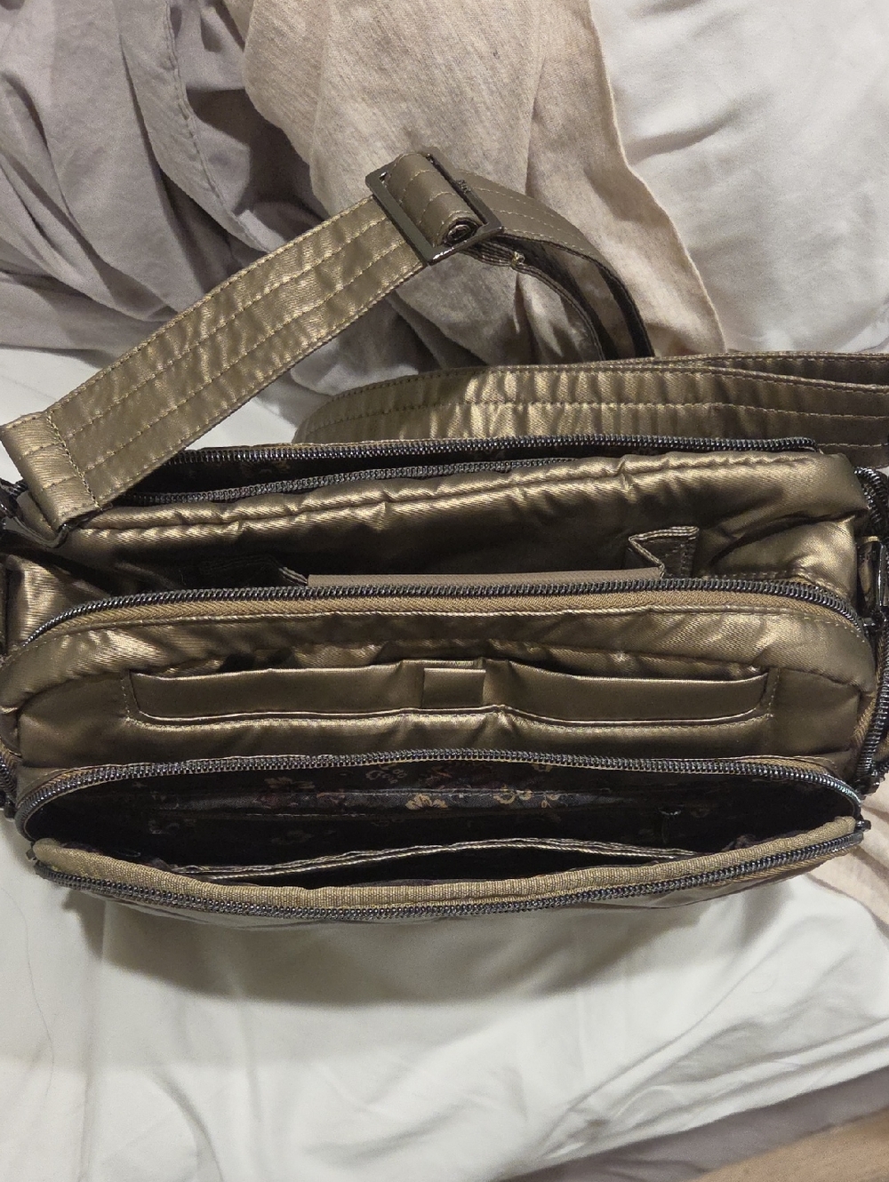 lug Quilted Metallic Trolley 2 Crossbody Bag in Metallic Walnut - Picture 2 of 7